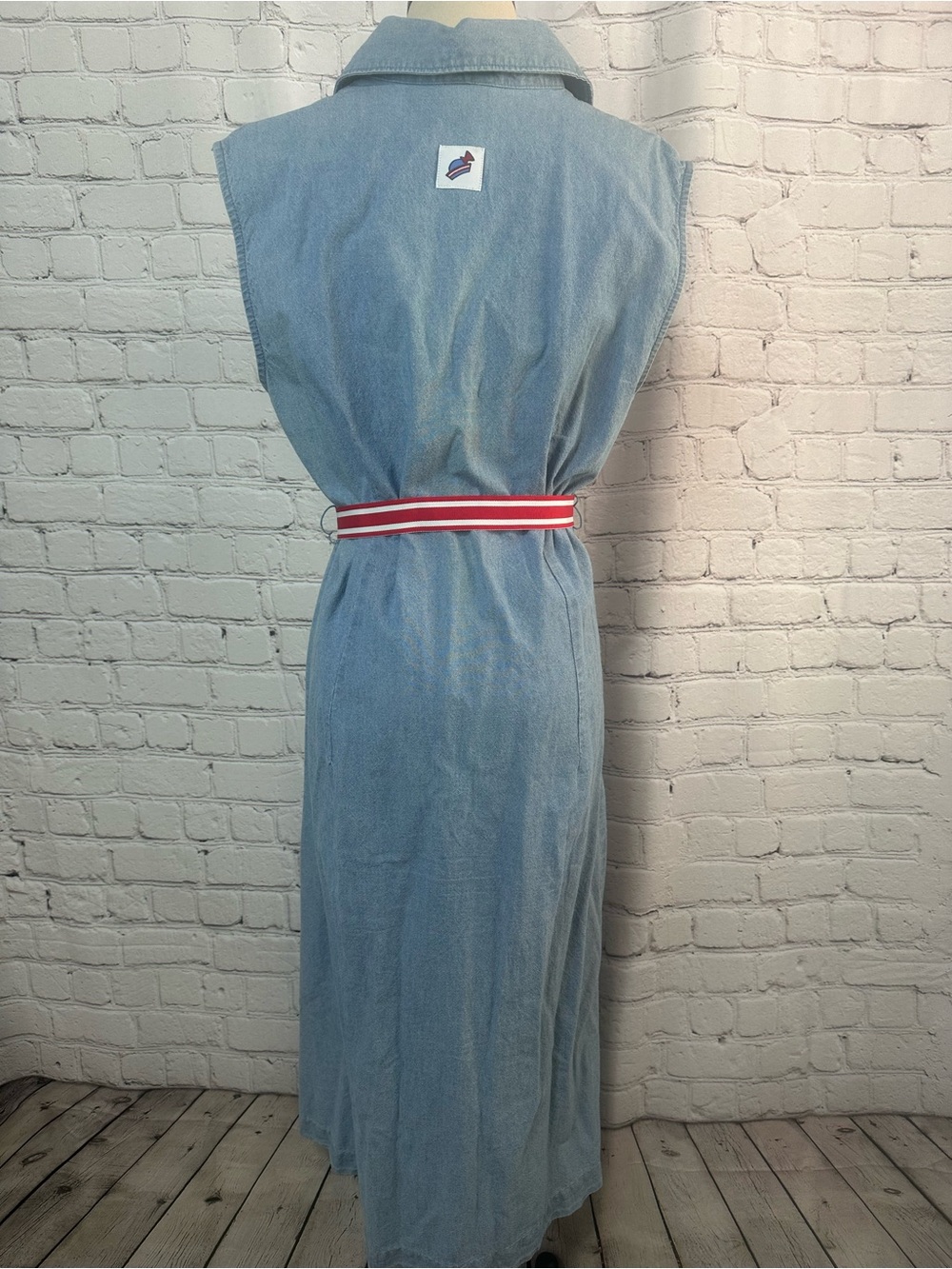 Y2K Disney Store Mickey & Minnie Embroidered Denim Midi Dress Size Medium - Picture 4 of 9